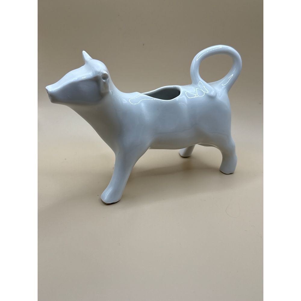 Apilco Porcelain Cow Creamer‎ France 6.5"L White